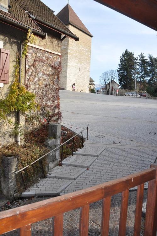 Appartement Dans La Vieille Ville, En Face Du Chateau Annecy Ngoại thất bức ảnh